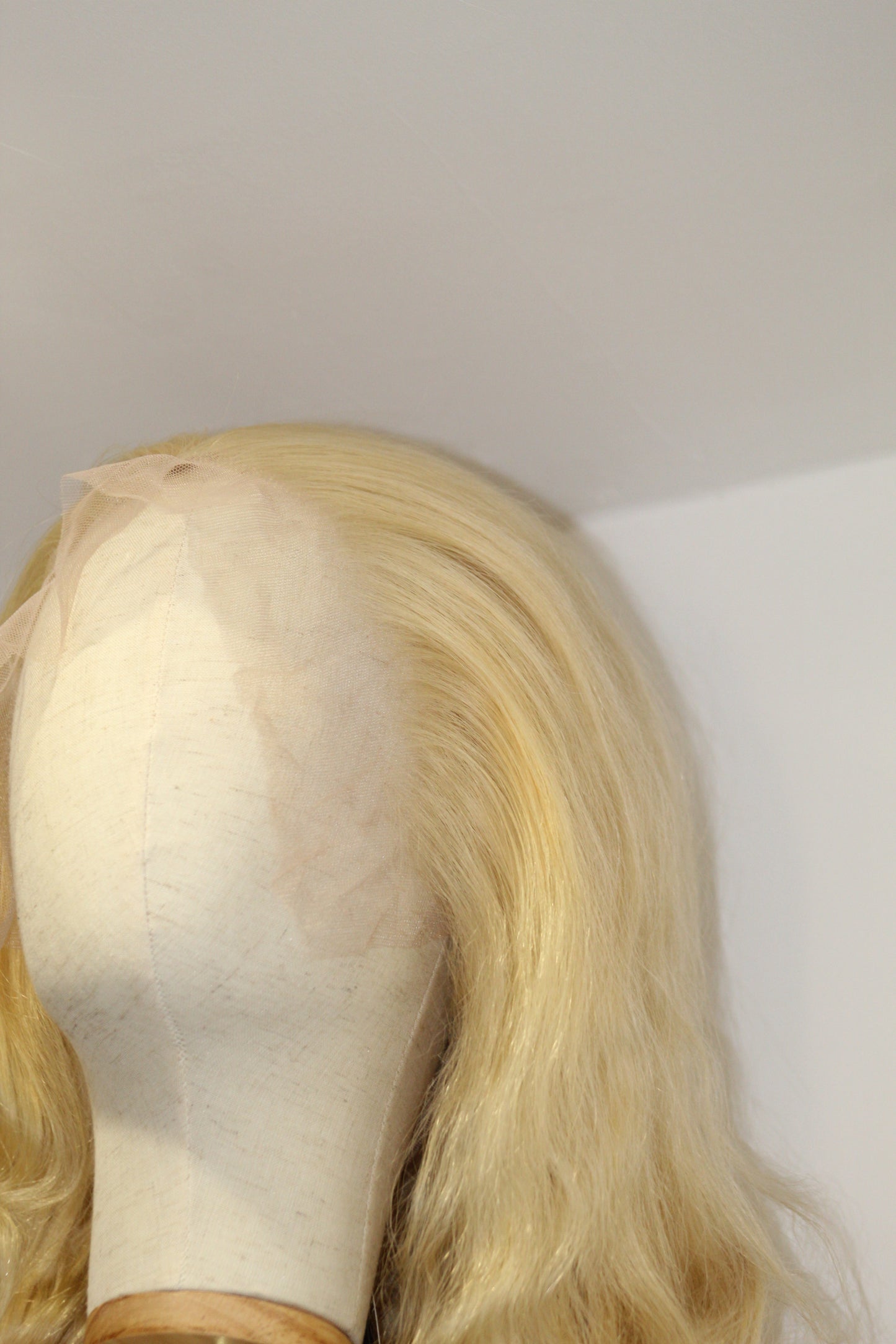 Perruque Loose Wave Blonde