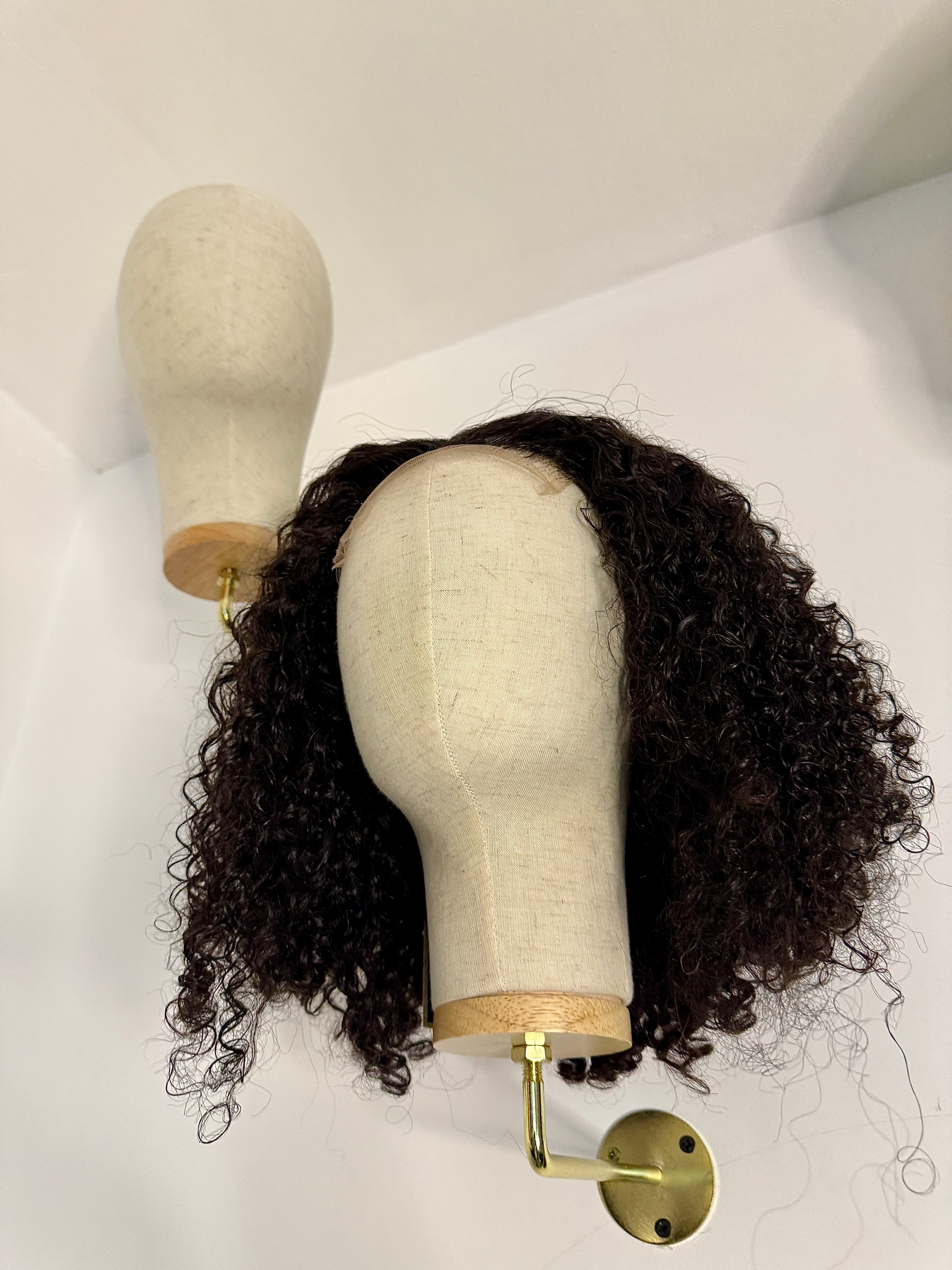 Perruque Kinky Curly Noir Naturel | Majogra Beauty