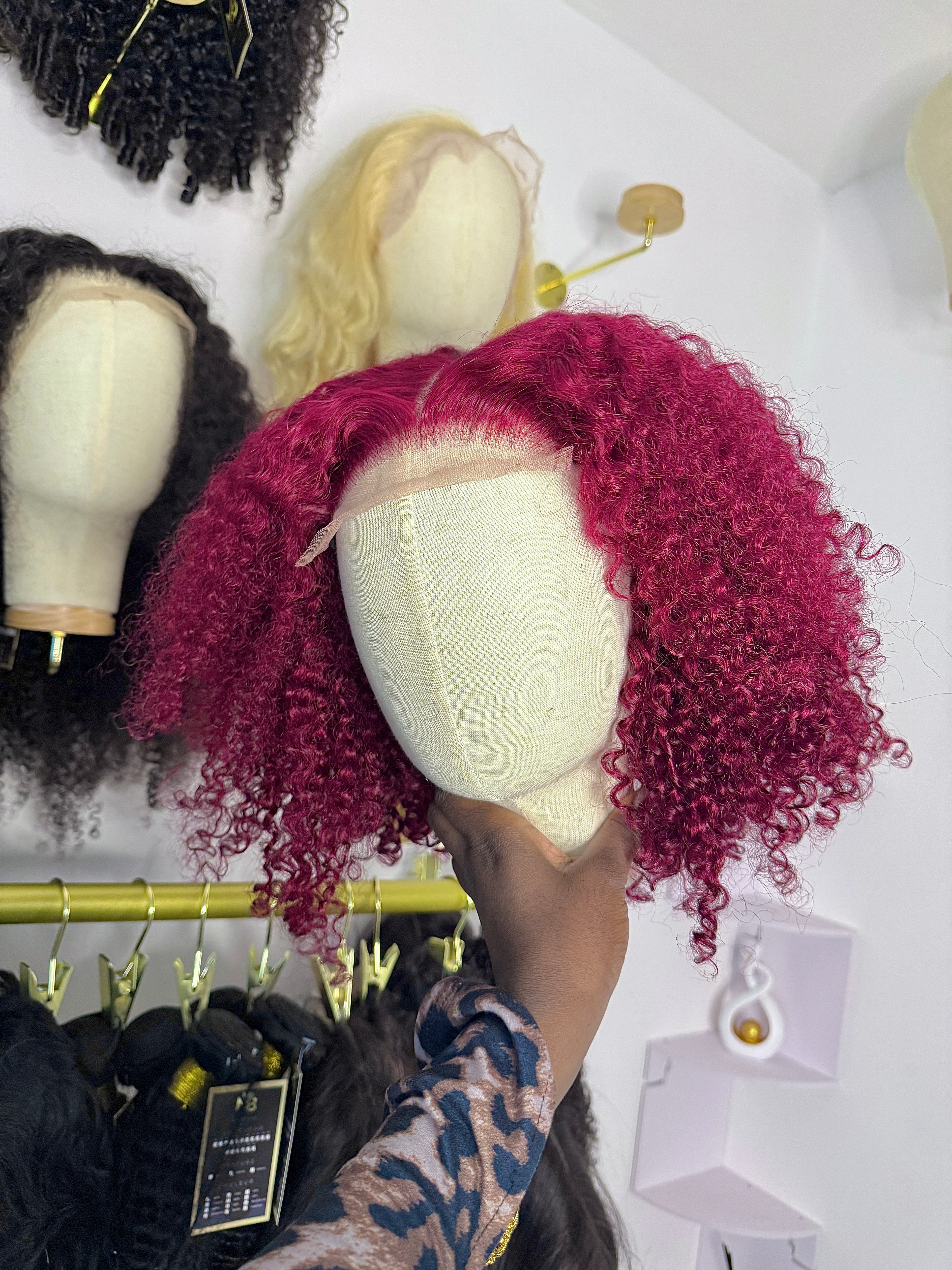 Perruque Kinky Curly Bordeaux 99J | Majogra Beauty