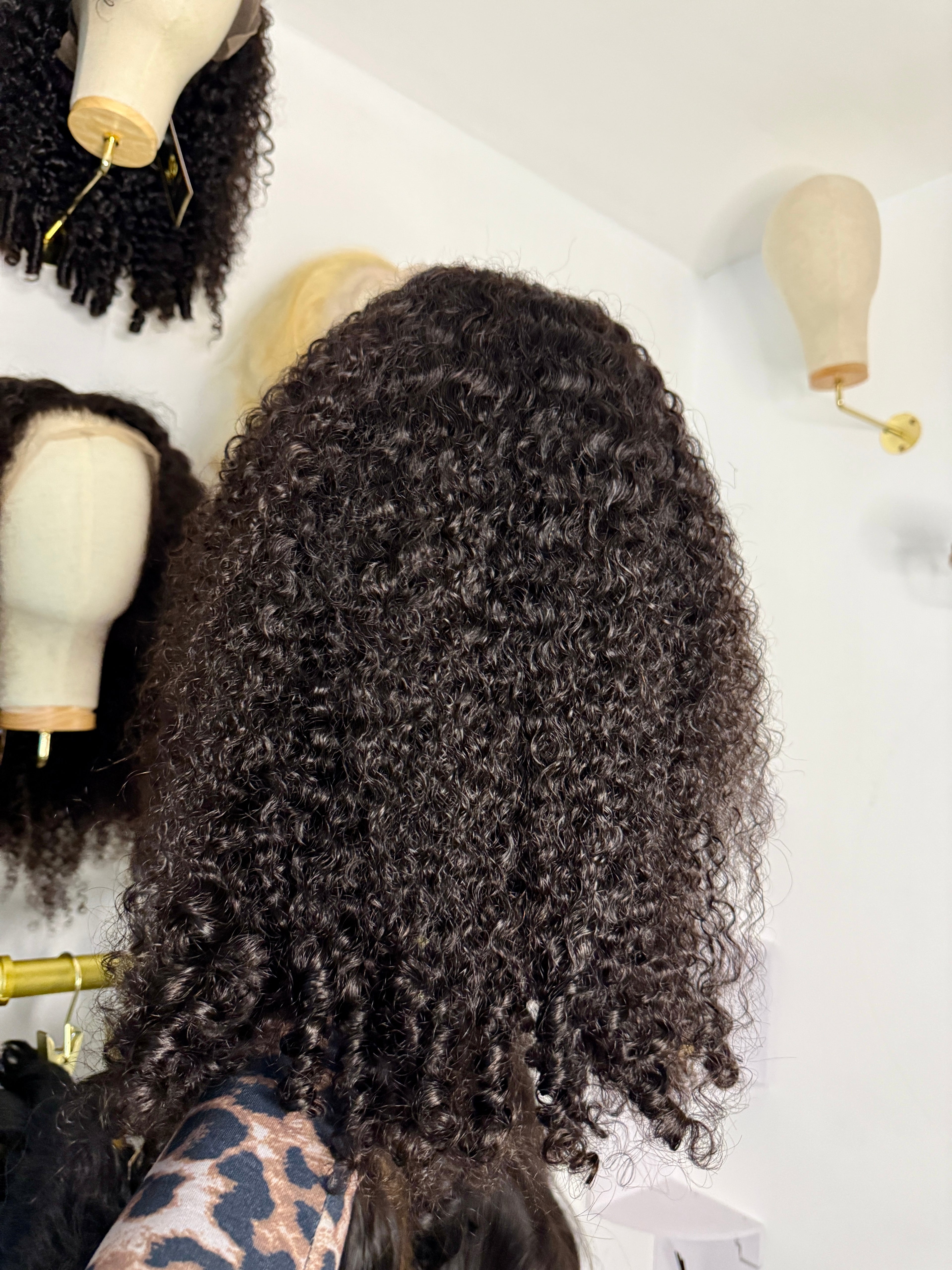 Perruque Burmese Curly Noir Naturel | Majogra Beauty