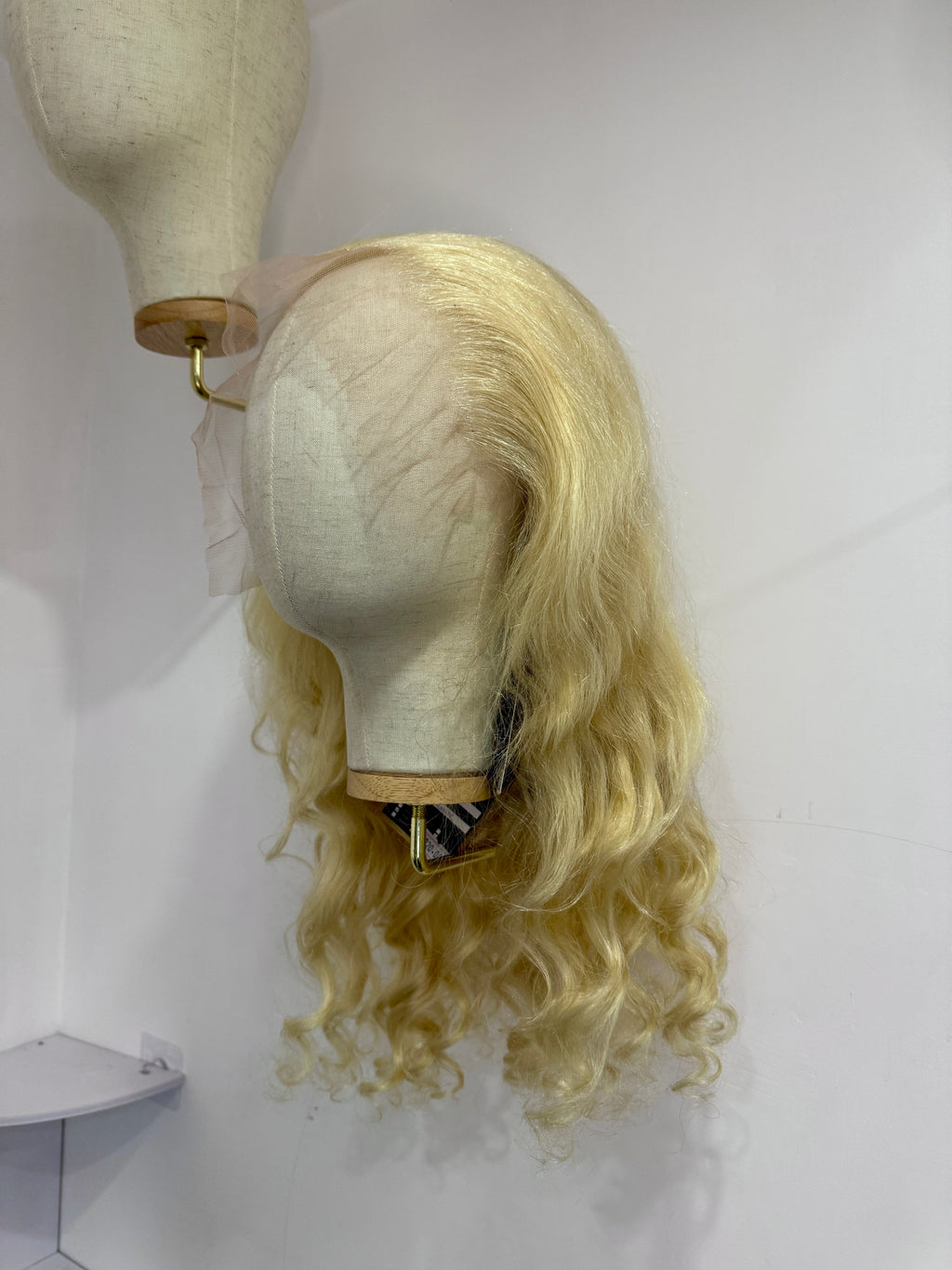 Perruque Loose Wave Blond | Majogra Beauty