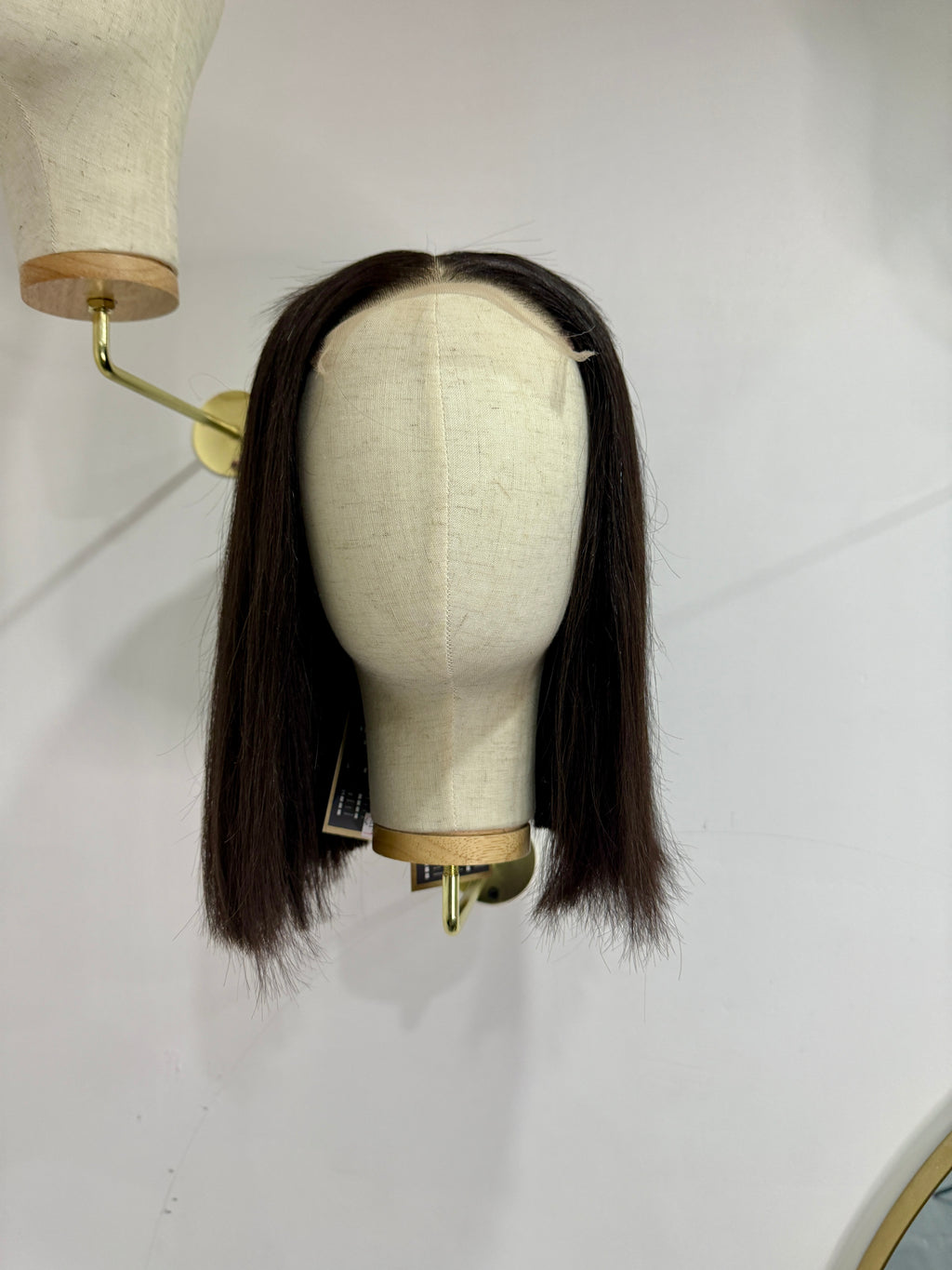 Perruque Bob Lisse Raw Hair Noir Naturel | Majogra Beauty