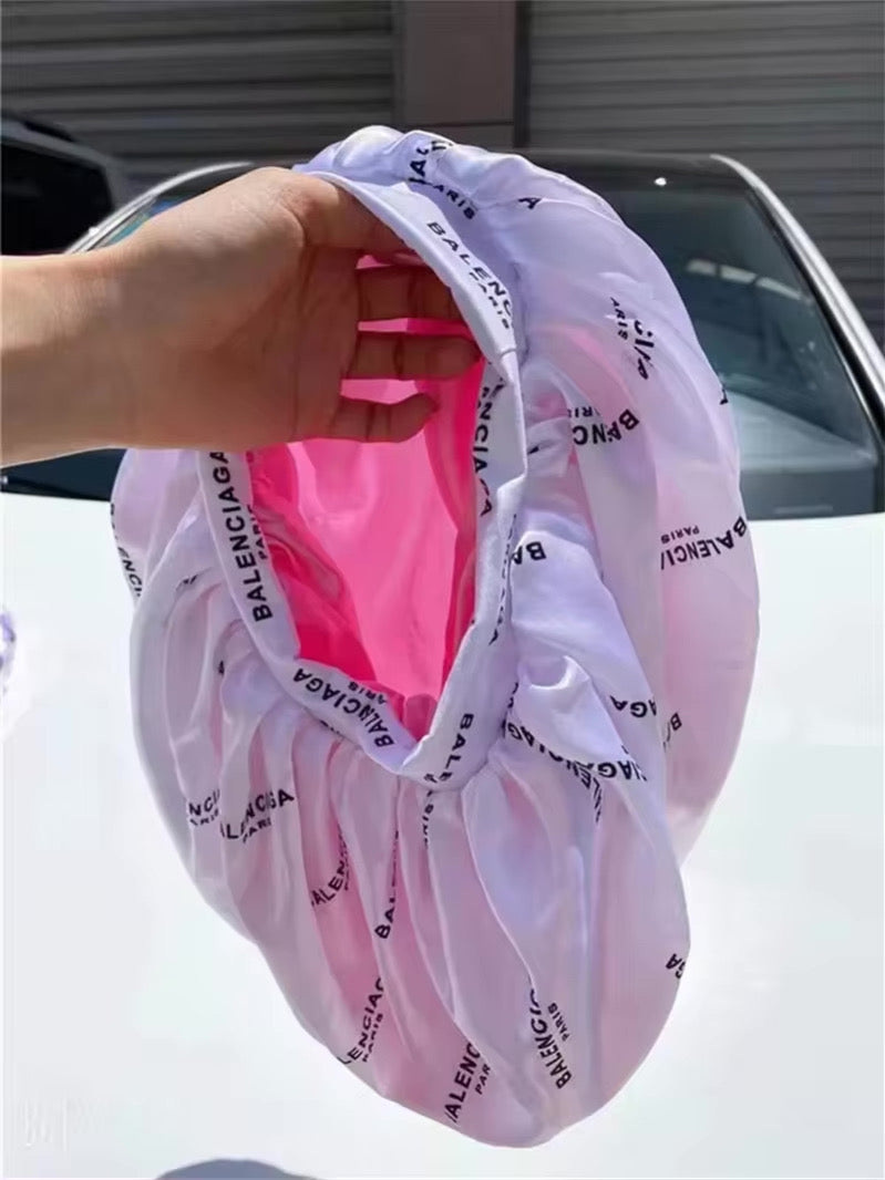 Bonnet en Satin Balenciaga