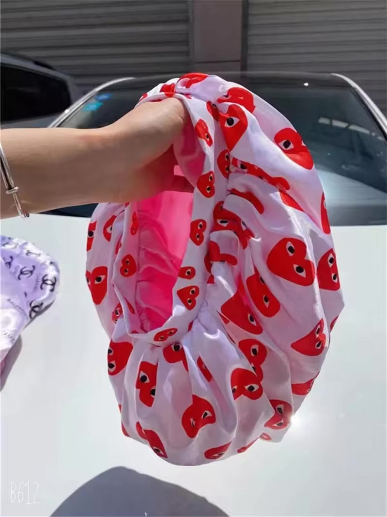 Bonnet en Satin Comme Des Garçons Play